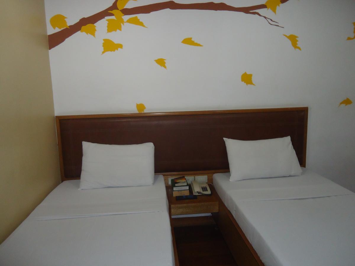 Park Bed And Breakfast Hotel Pasay Ngoại thất bức ảnh