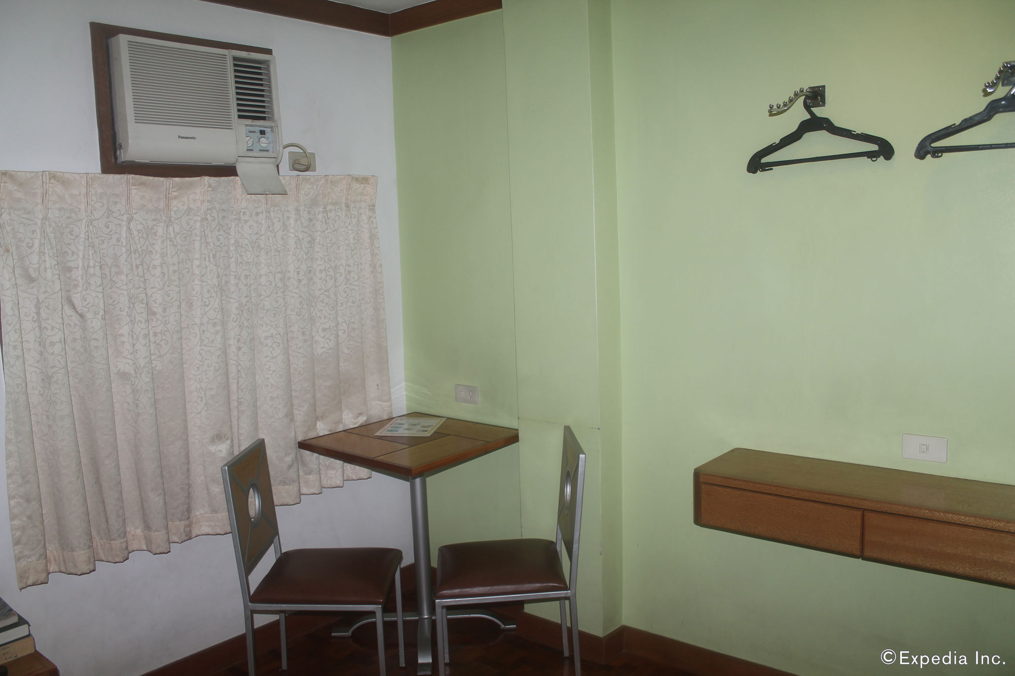 Park Bed And Breakfast Hotel Pasay Ngoại thất bức ảnh